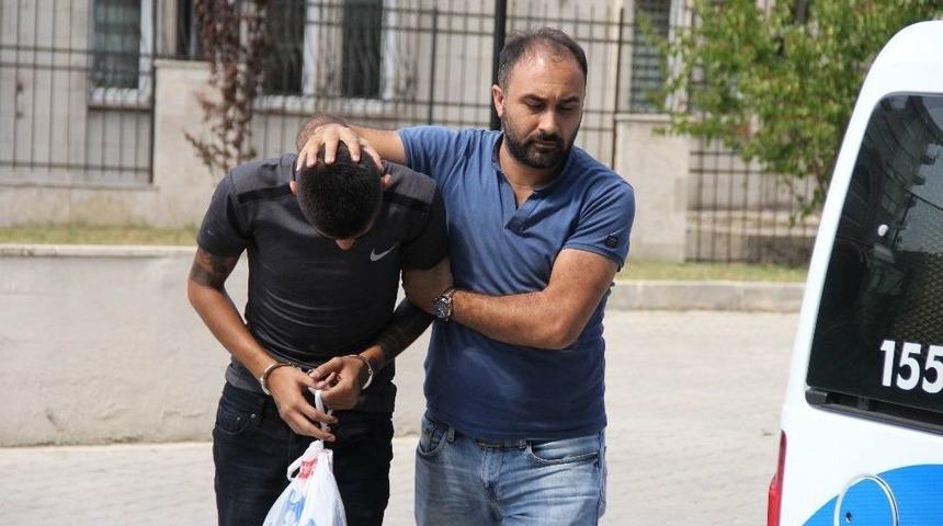 Uyuşturucu Hapla Yakalandı