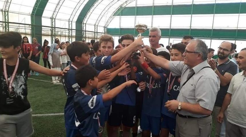 Çaycuma Yaz Kur’an Kursu Turnuvası Ödülleri Sahiplerini Buldu