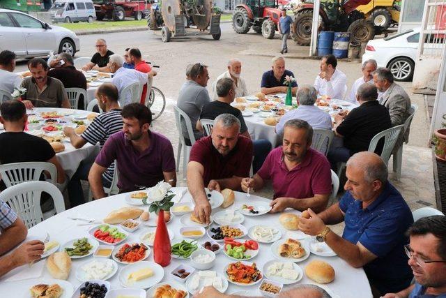 Başkan Kılıç, Sanayi Esnafının Problemlerini Dinledi