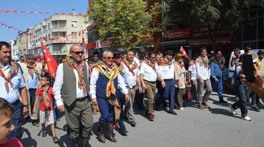 Şehzade Korkut Şenlikleri Kapsamında Y&ouml;r&uuml;k G&ouml;&ccedil;&uuml; D&uuml;zenlendi