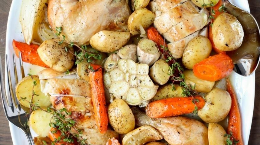 Fırında Patatesli Havuçlu Tavuk