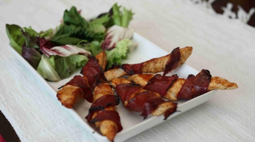 Tavuklu Pastırma Sarma