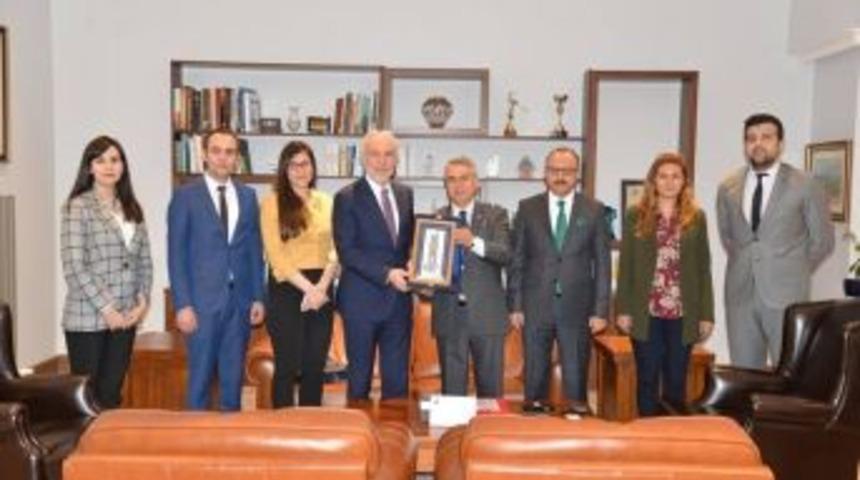 Başkan Saraçoğlu, Unesco Türkiye Milli Komisyonu’nu Ziyaret Etti