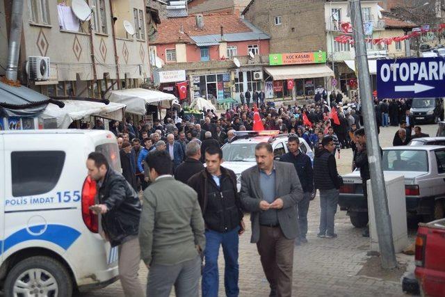 Şehitler İçin Gıyabi Cenaze Namazı Kılındı