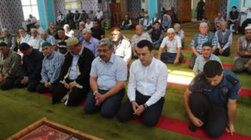 Şehitler İ&ccedil;in Mevlit Okutuldu