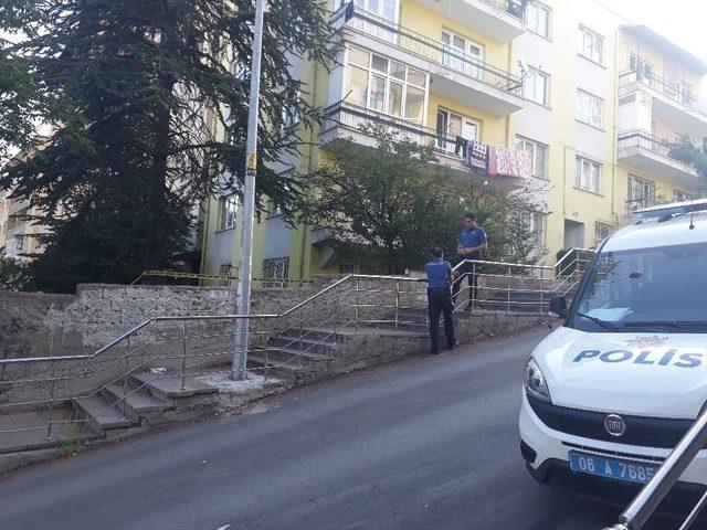 Arkadaşıyla Kavga Eden Kadın İkinci Kattan D&uuml;şt&uuml; 1