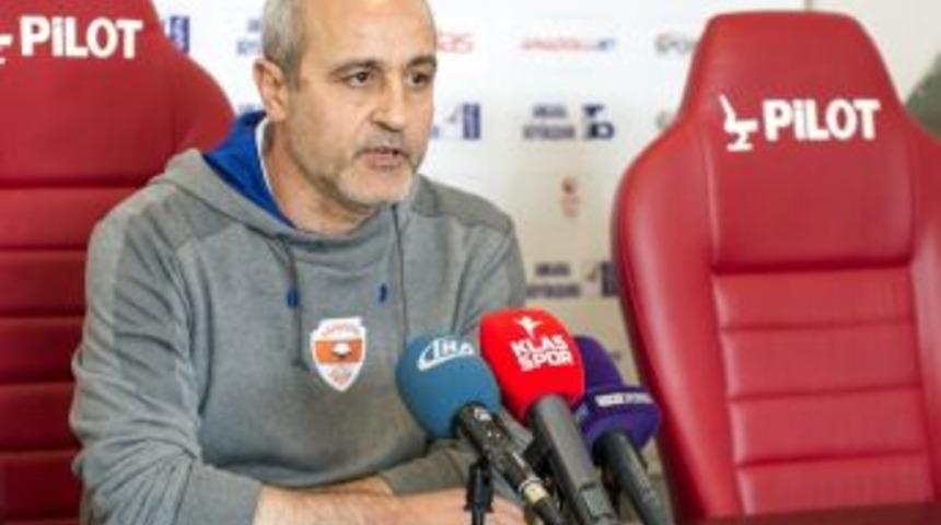 Ey&uuml;p Arın: &ldquo;hedeflerin Gerisinde Kalan Bir Takımız&rdquo;