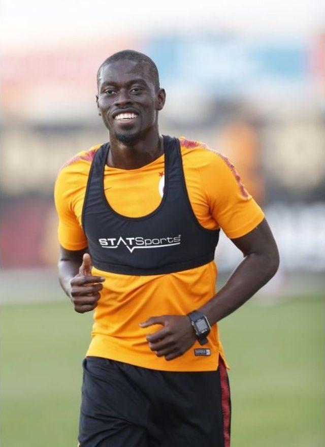 Ndiaye, Galatasaray İle İlk Antrenmanına Çıktı