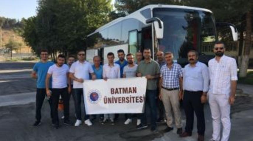 Bü Anadolu’nun Fethi Malazgirt 1071 Anma Programına Katıldı