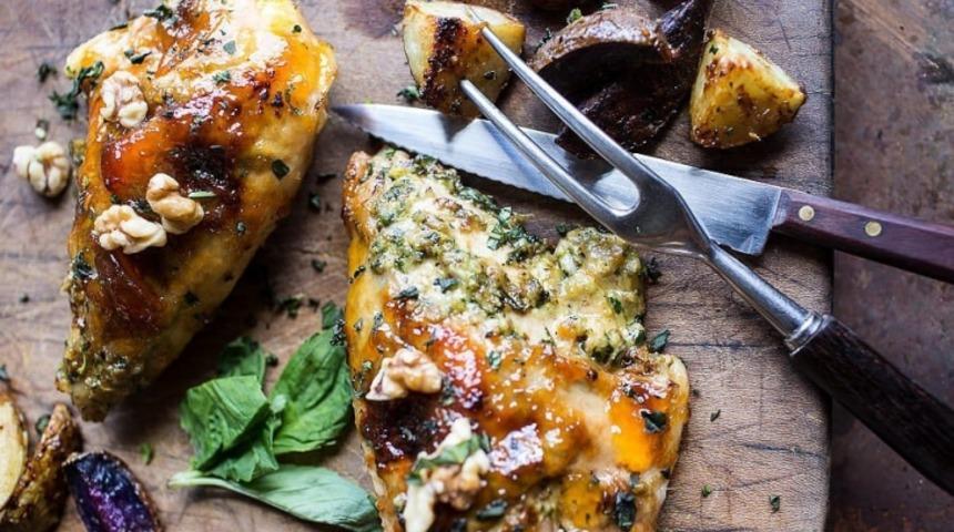 Fırında Peynir Dolgulu Tavuk