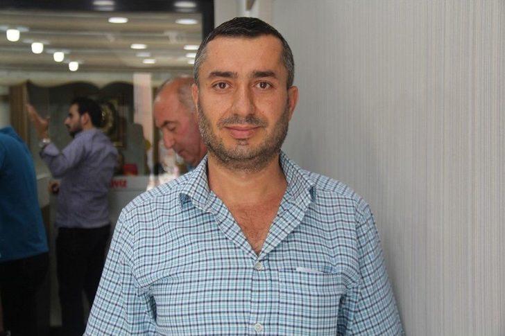 Elazığlılar, Döviz Bozdurmak İçin Sıraya Girdi G3