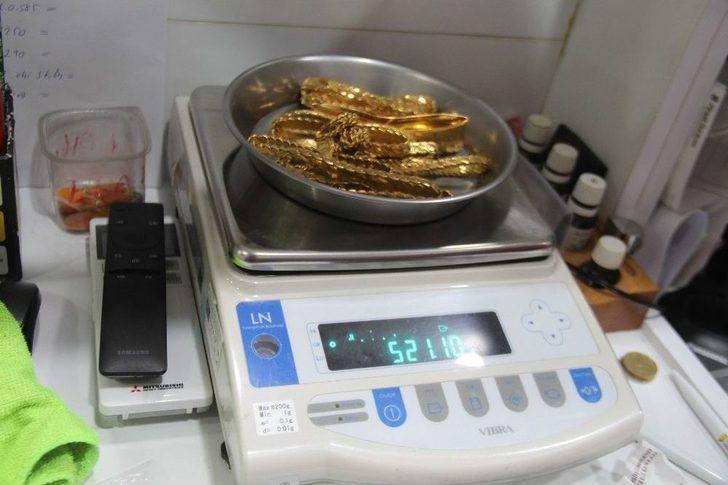 Elazığlılar, Döviz Bozdurmak İçin Sıraya Girdi G5