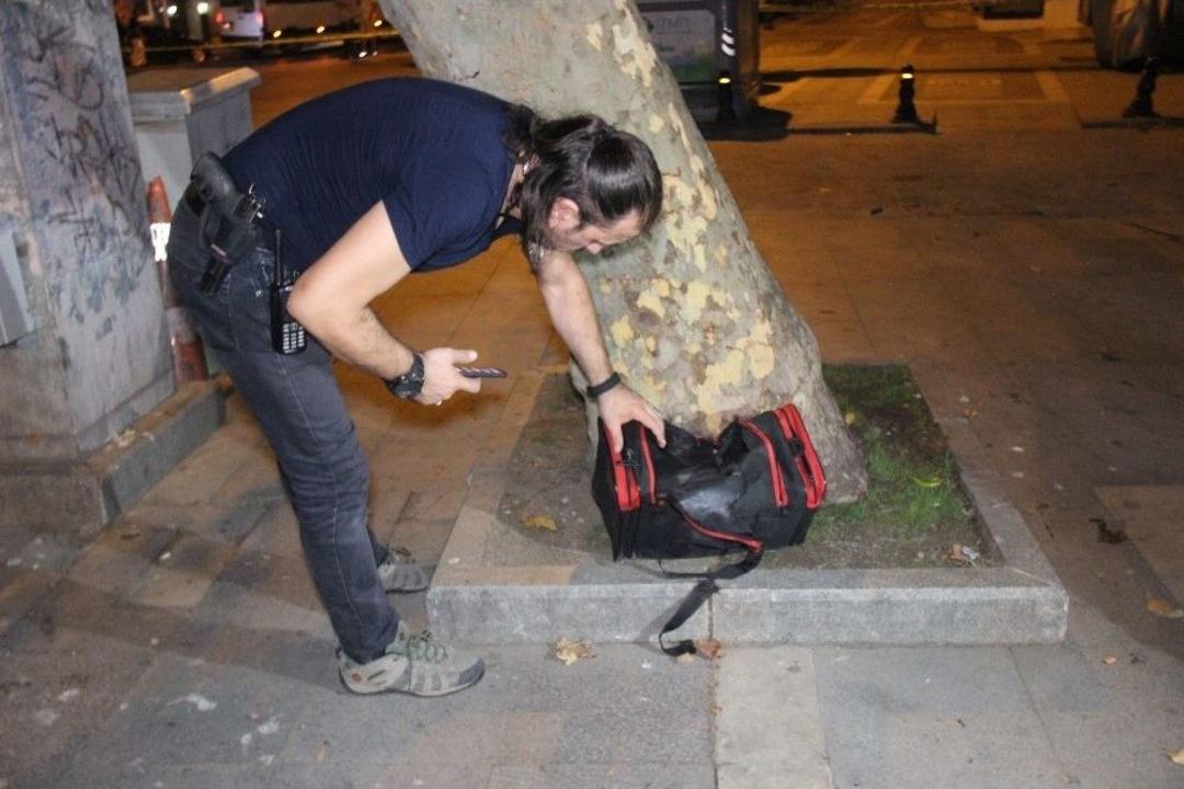 Vali Konağının Yanında Ş&uuml;pheli Valiz Alarmı