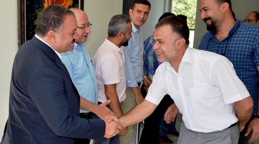 Dicle Elektrik Mesainin İlk G&uuml;n&uuml;ne Bayramlaşmayla Başladı