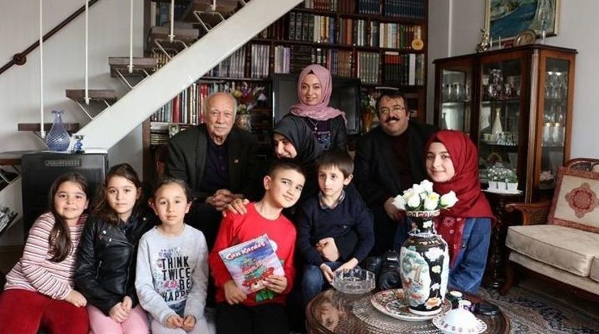 Şair Ve Ressam G&uuml;rb&uuml;z Azak&rsquo;tan Altın Tavsiyeler