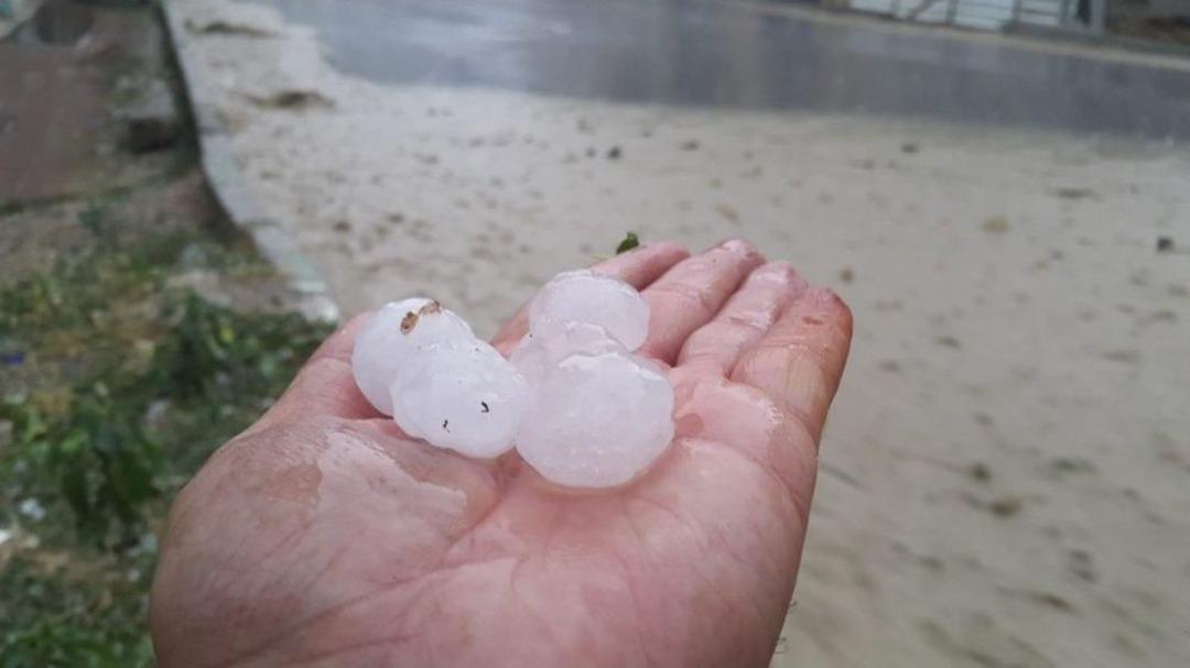 Keles&rsquo;e Dolu Yağdı