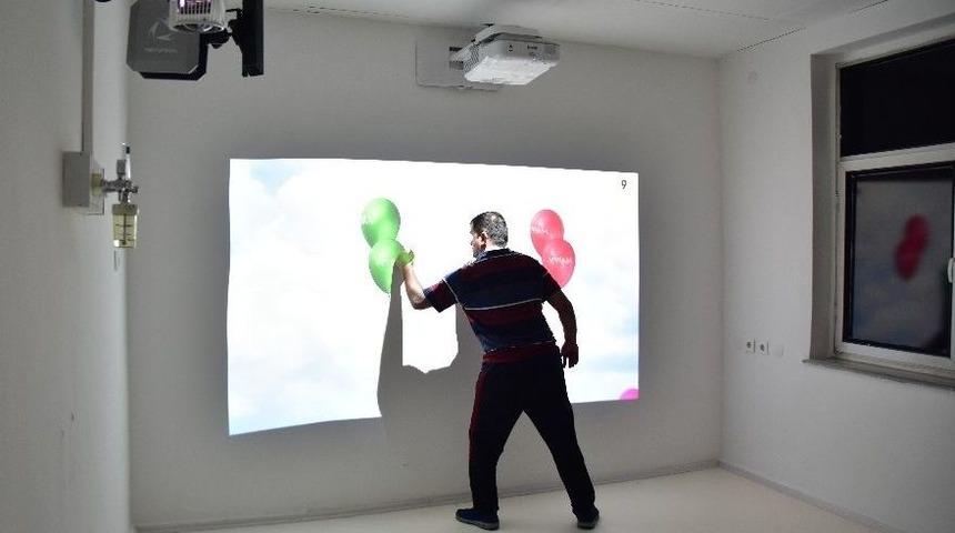 Sanal Ger&ccedil;eklik Tedavisi Esog&uuml;&rsquo;de Başlatıldı