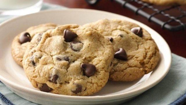 Patates Cipsi ve Çikolata Parçacıklı Kurabiye