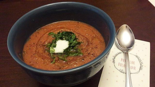 Endülüs Usulü Gazpacho (Soğuk Çorba)