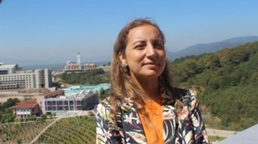 Rekt&ouml;r &Ccedil;akar "d&uuml;zce Denildiğinde Geleneksel Tıp Akla Gelsin"