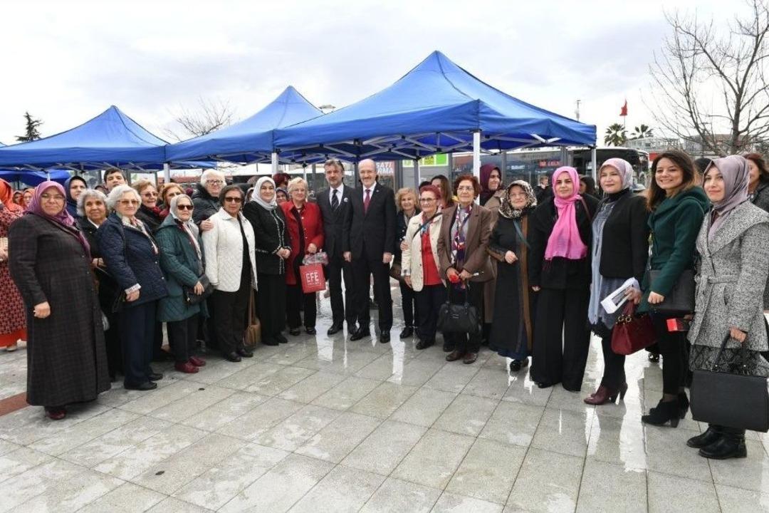 Balıkesir&rsquo;de Aile Destek Merkezi Ve Bebek Bakım &Uuml;nitesi A&ccedil;ıldı