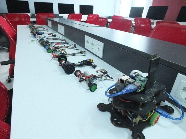 Gönen’de Robot Araç Eğitimleri Başlıyor G1