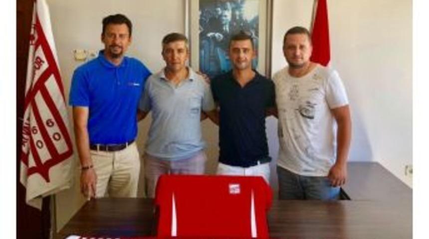 Tek Ama&ccedil;ları Ayvalıkg&uuml;c&uuml; Belediyespor&rsquo;un Başarısı