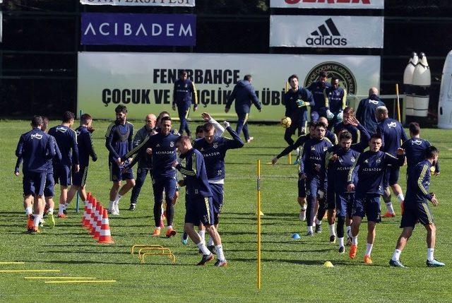 Fenerbahçe’de Evkur Yeni Malatyaspor Hazırlıkları Sürüyor