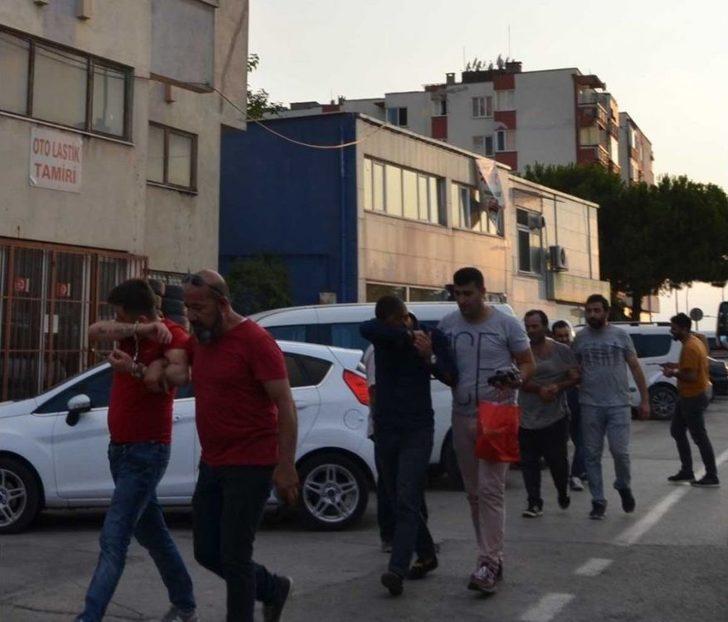 Otobandaki Kovalamaca Film Sahnelerini Aratmadı G5