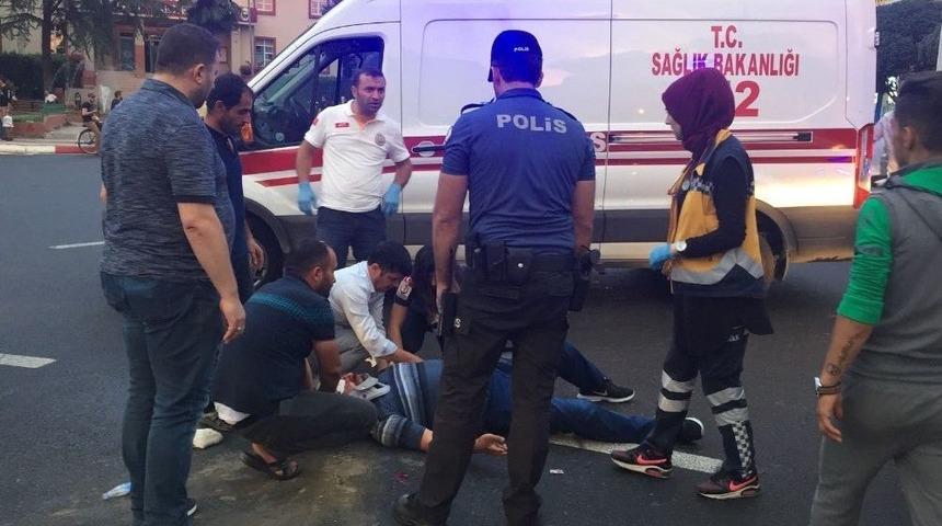 Motosiklet Ve Bisiklet &Ccedil;arpıştı: 2 Yaralı