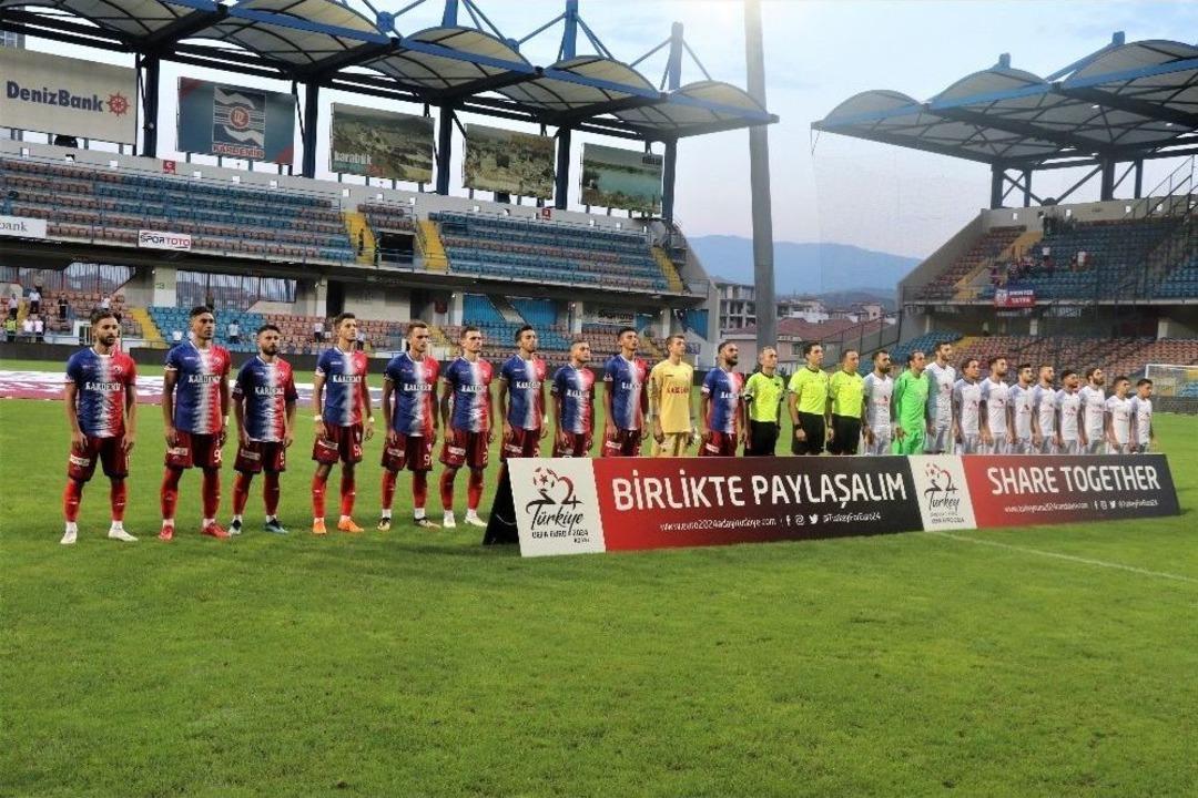 Spor Toto 1. Lig: Kardemir Karab&uuml;kspor: 1 - Altınordu: (ilk Yarı Sonucu)