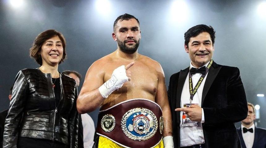 Anthony Joshua, Ali Eren İle &Ccedil;alışmayı Tercih Etti