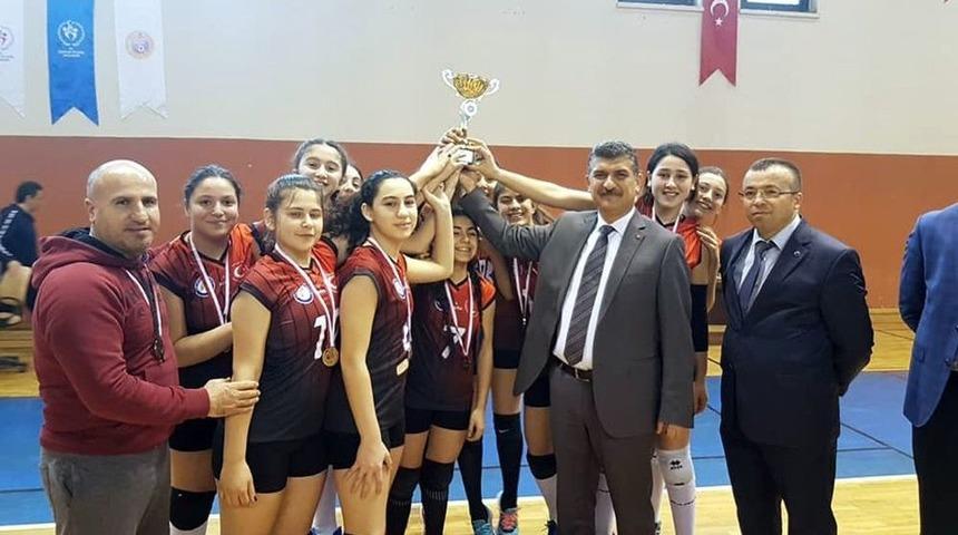 Sakarya Ortaokulu İl Birincisi Oldu