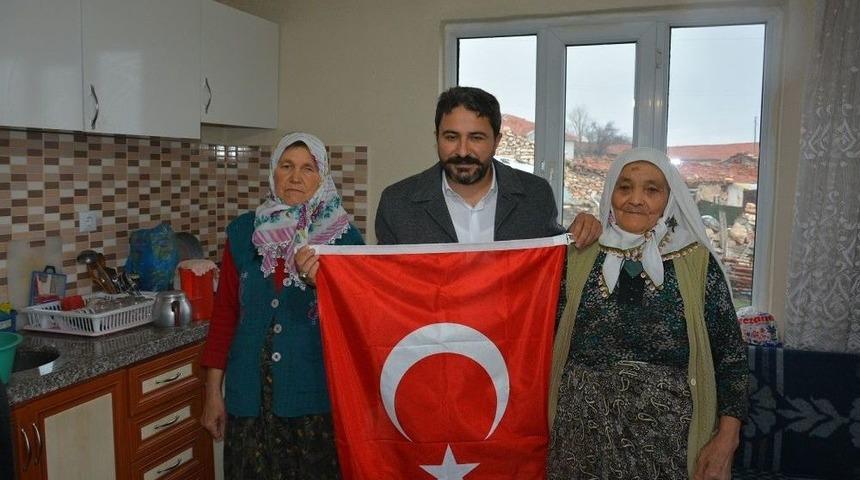 Başkan Kalın Mehmet&ccedil;ik Anneleriyle Buluştu