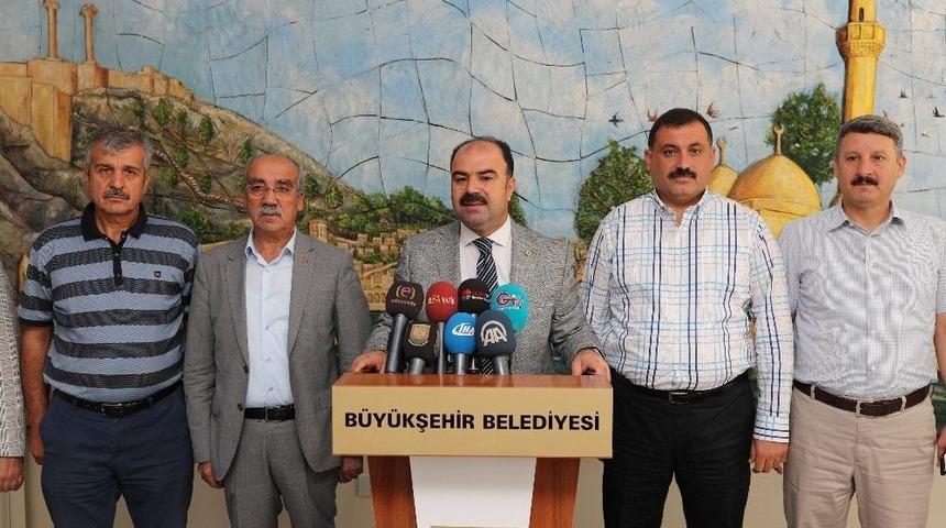 &Ccedil;ift&ccedil;i, G&uuml;ndeme Dair A&ccedil;ıklamalarda Bulundu