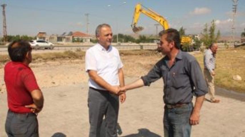 Başkan &Uuml;&ccedil;ok: &ldquo;yollarımızın Kalitesini Artırmak İ&ccedil;in &Ccedil;alışıyoruz&rdquo;