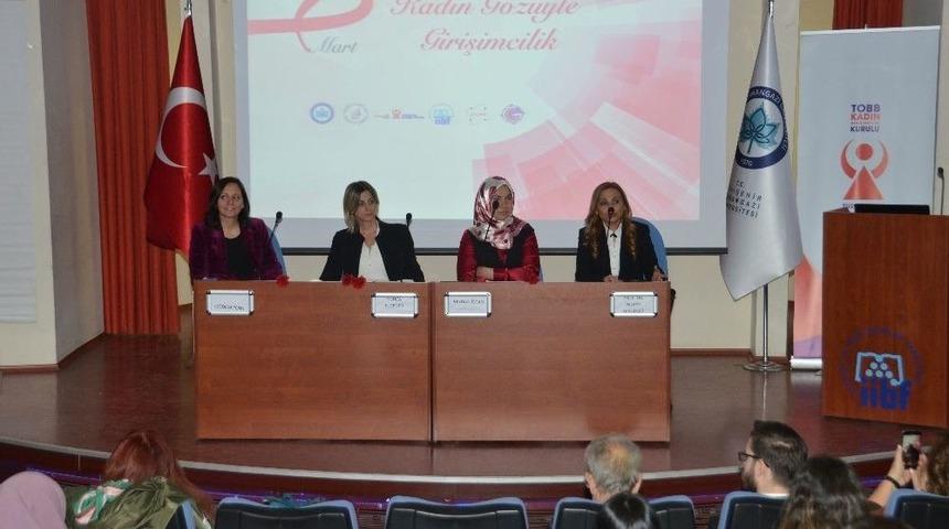 Esogü’de ’kadın Gözüyle Girişimcilik’ Konferansı