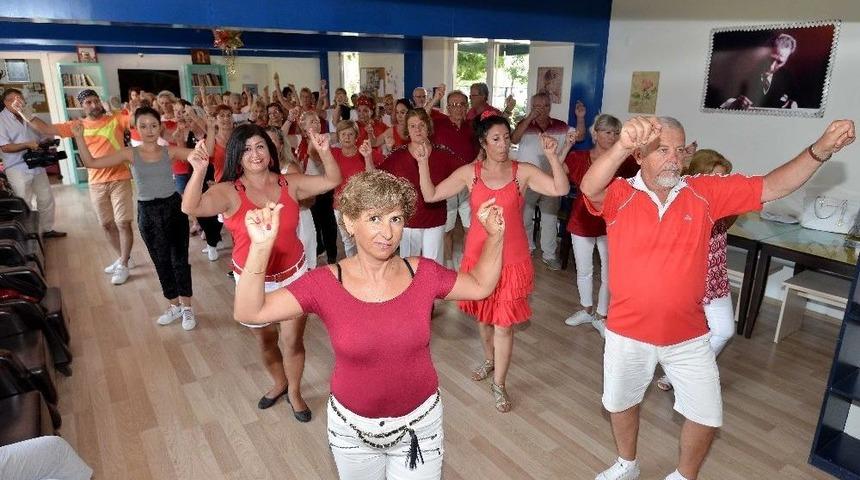 Alzheimer Farkındalık G&uuml;n&uuml;&rsquo;nde Erik Dalı Oynayacaklar