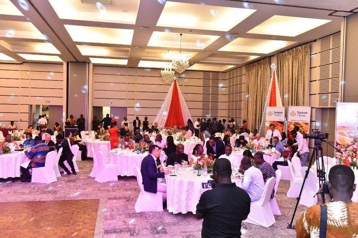 Ganalıların Sofrasını Türk Yemekleri Süsledi G4