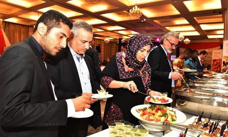 Ganalıların Sofrasını Türk Yemekleri Süsledi G5