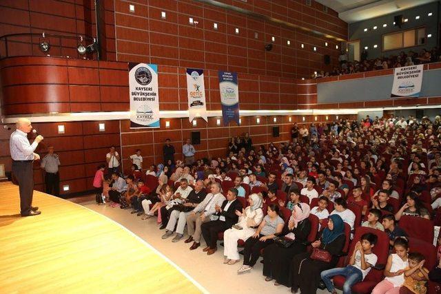 Prof. Dr. Şimşirgil: “malazgirt Türk’ün Anadolu’daki Tapusudur”