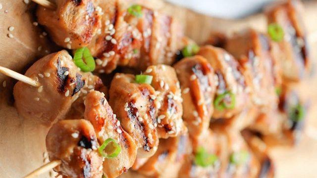 Ekşi Tatlı Tavuk Şiş Kebap