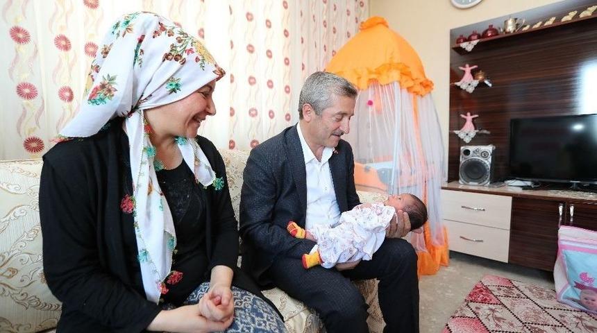 Şahinbey Belediyesi 100 Bine Yakın Bebeğe Hoş Geldin Dedi