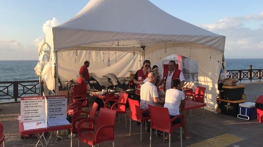 Ak&ccedil;akoca &Ccedil;ınar Caddesinde Kan Bağışı