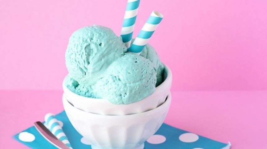 Pamuk Şekerli Dondurma