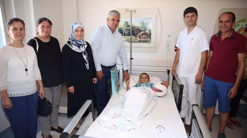 S&uuml;nnet &Ccedil;ocuklarına Başkan &Ccedil;alık&rsquo;tan Ziyaret