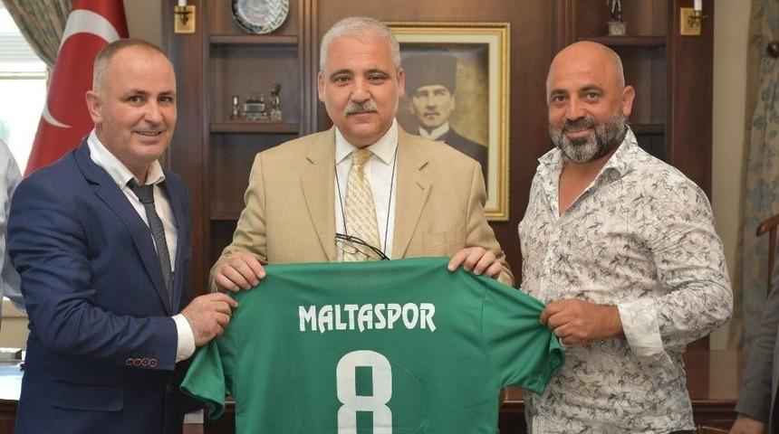 Maltaspor Kul&uuml;b&uuml;nden Gen&ccedil;lere &lsquo;sokaktan Sahaya&rsquo; Projesi