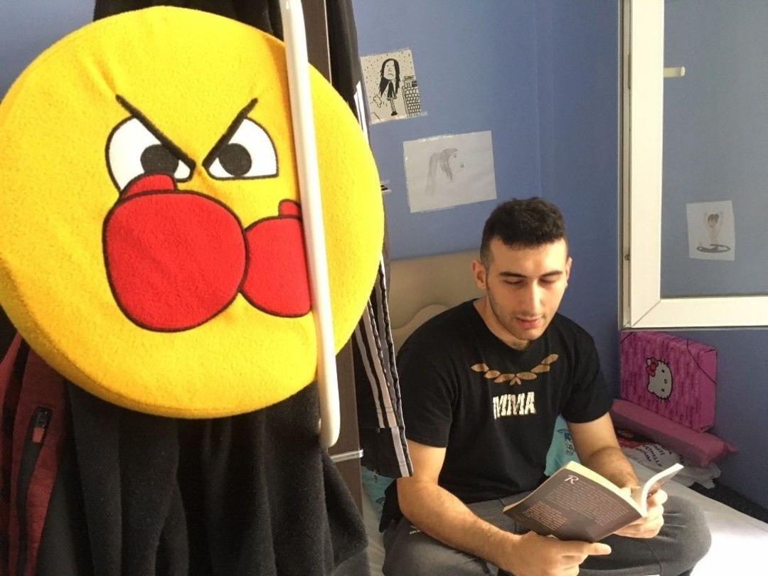 (&ouml;zel) Bir Evde 5 Kick Boks&ccedil;u