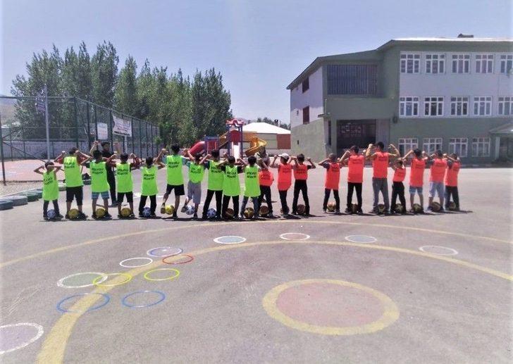 İpekyolu Belediyesinden Yaz Spor Kursları G2