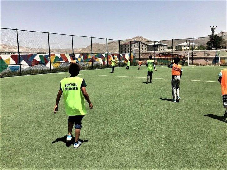 İpekyolu Belediyesinden Yaz Spor Kursları G3